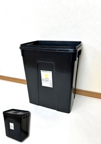 黒いプラスチック容器